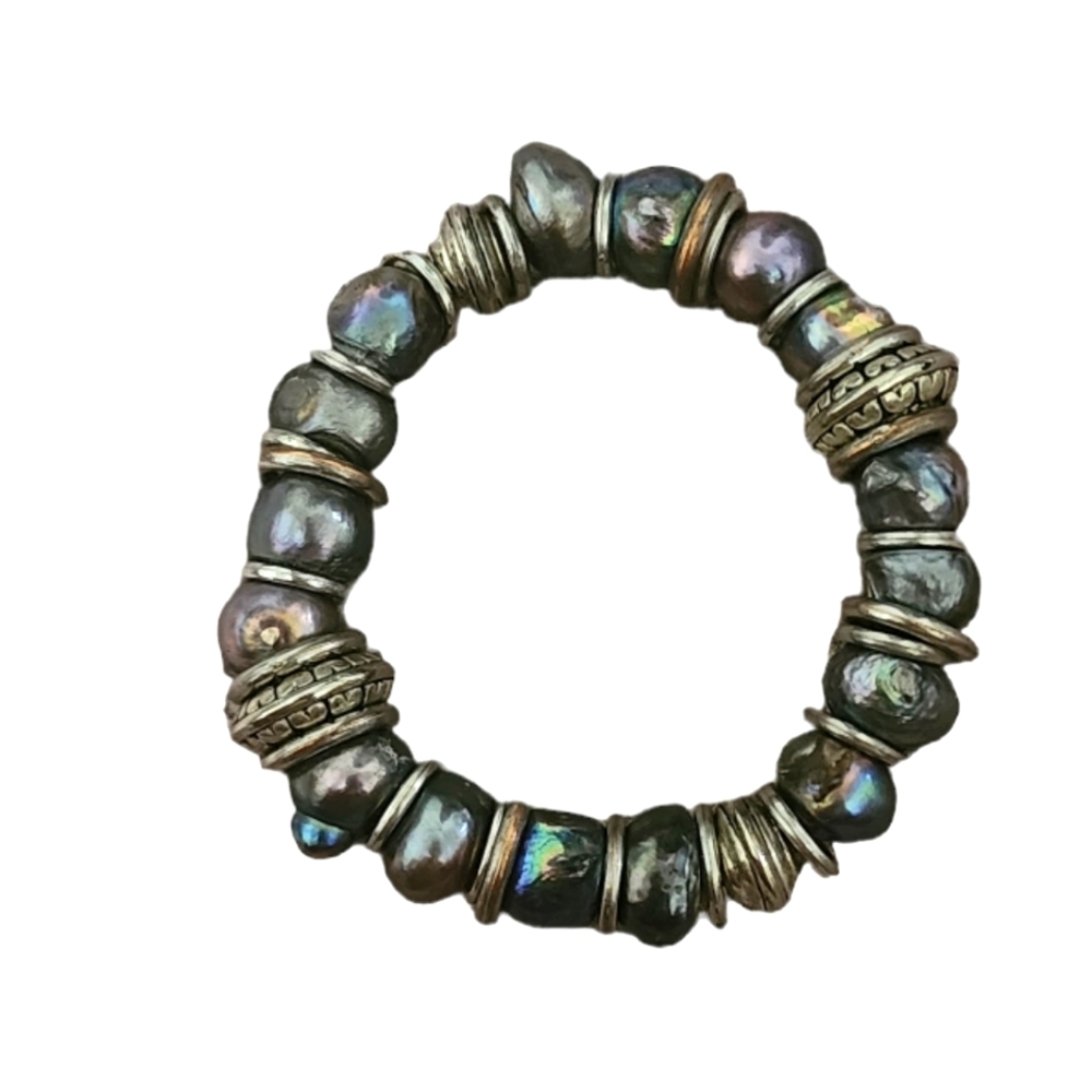 Pearl stretch bracelet 11 to 13 mm
